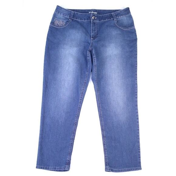 Lane Bryant Jeans Size 20 with Embellished Back Pockets - Picture 1 of 11